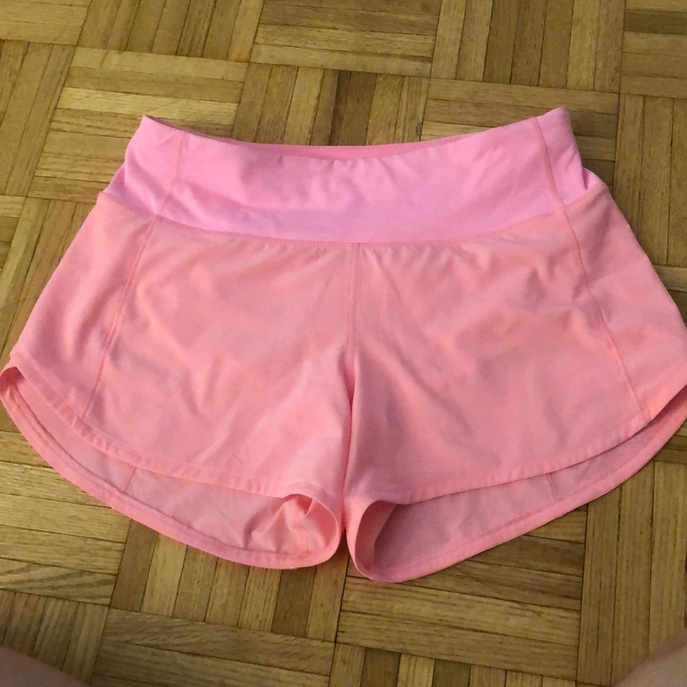 🍋 Lululemon speed up shorts Sz 4 pink shell